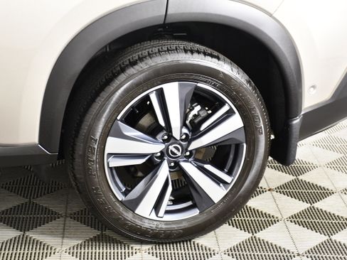 Used 2023 Nissan Rogue Platinum w/ Platinum Premium Package AWD/4WD image 55
