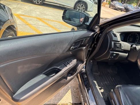 Used 2014 Honda Accord Touring image 29