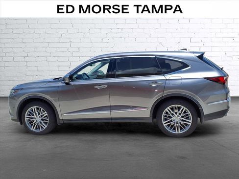 Used 2023 Acura MDX SH-AWD w/ Advance Package image 2