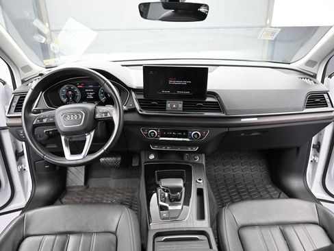 Used 2021 Audi Q5 e Premium Plus image 16