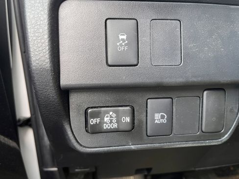 Used 2022 Toyota Tacoma SR image 20