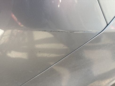 Used 2018 Toyota Sienna LE image 7