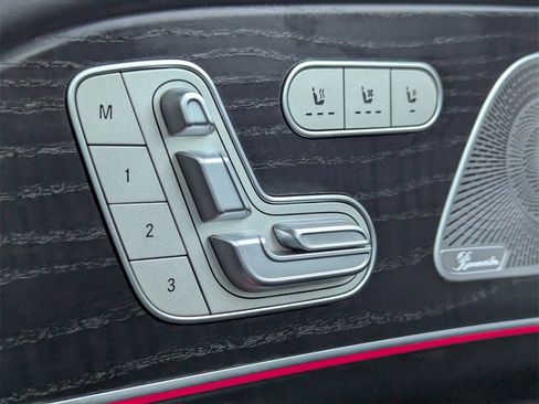 Used 2021 Mercedes-Benz Maybach GLS 600 4MATIC image 14