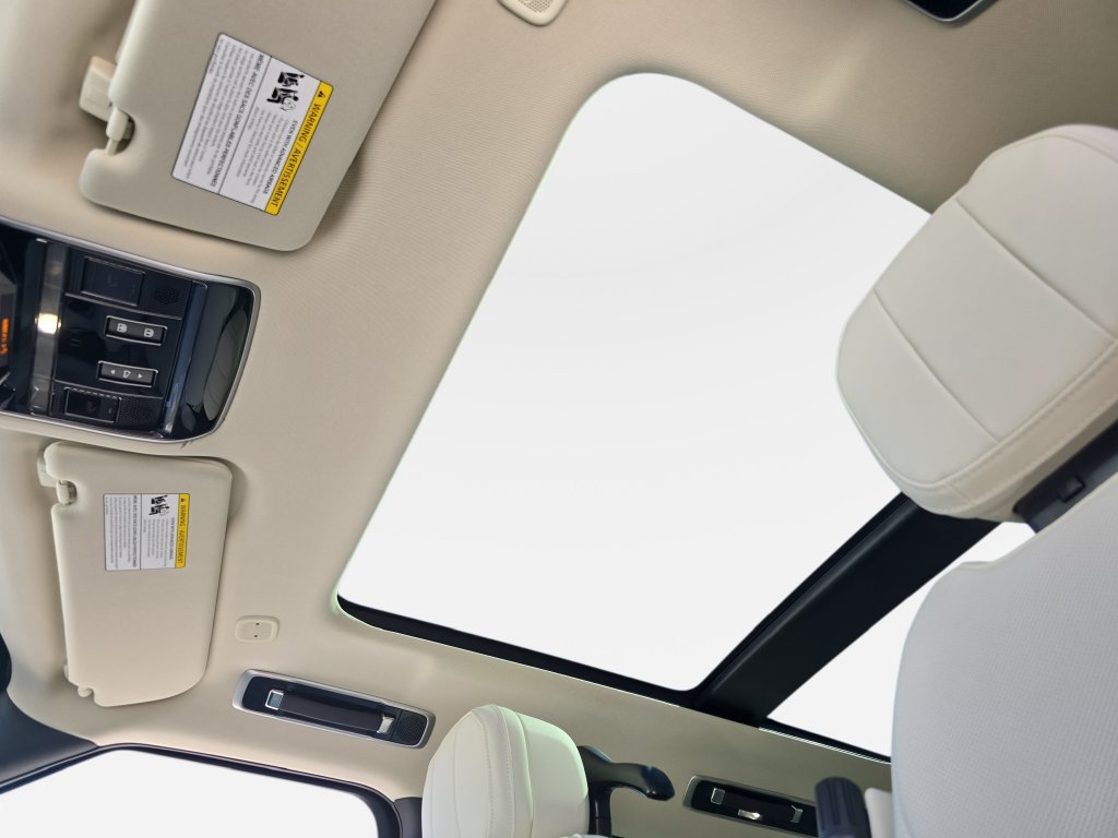 New 2027 Land Rover Range Rover SE AWD/4WD image 31