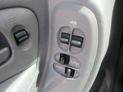 Used 2007 Dodge Grand Caravan SE w/ Popular Equipment Group I FWD image 11
