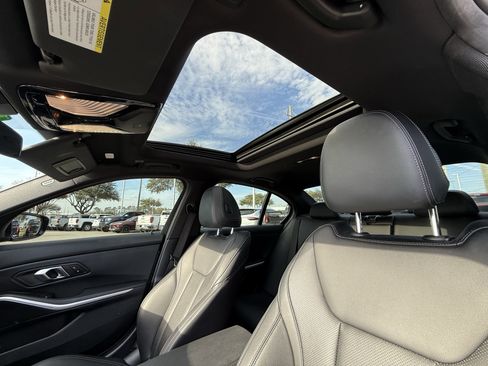 Used 2024 BMW 330i Sedan w/ Convenience Package image 27