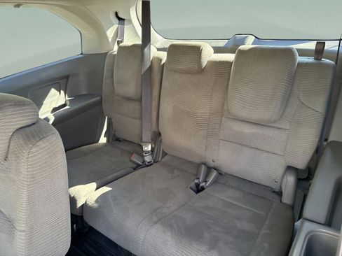 Used 2013 Honda Odyssey EX image 19