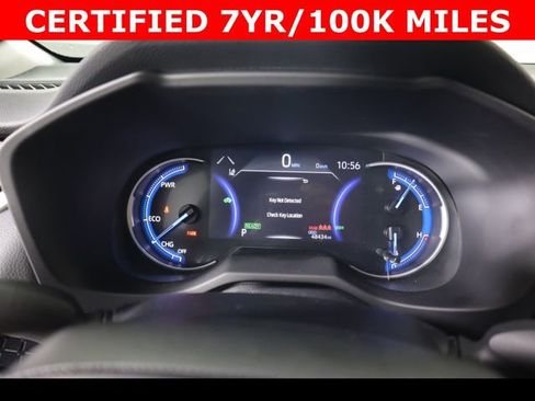 Used 2025 Toyota RAV4 XLE AWD/4WD image 23