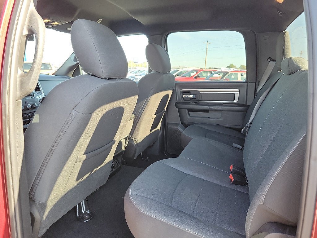 Used 2024 RAM 1500 Warlock AWD/4WD image 9