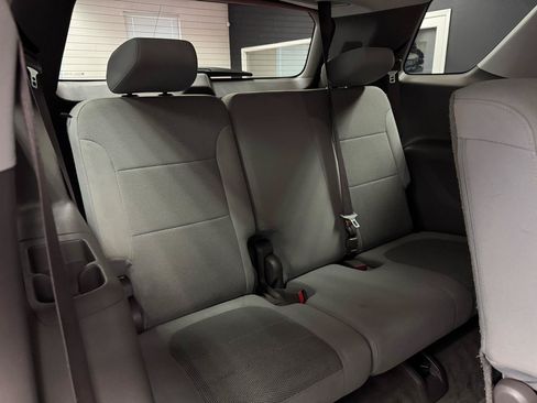 Used 2019 Chevrolet Traverse LT AWD/4WD image 26