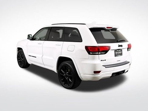 Used 2021 Jeep Grand Cherokee Laredo X image 5