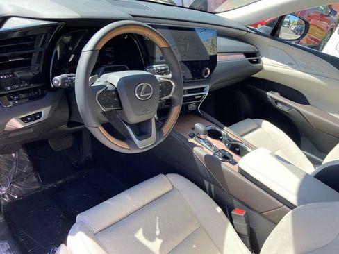 Used 2026 Lexus RX 350 w/ Convenience Package AWD/4WD image 23