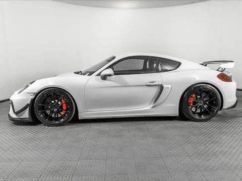 Used 2016 Porsche Cayman GT4 RWD image 4