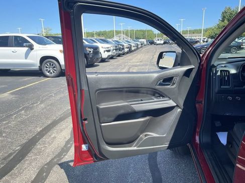 Certified 2022 Chevrolet Colorado LT w/ Safety Package AWD/4WD image 21