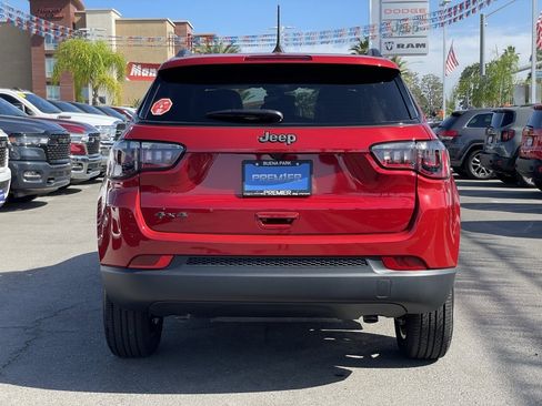 New 2026 Jeep Compass Latitude image 5