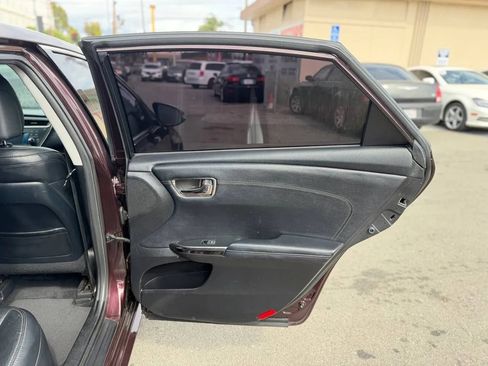 Used 2014 Toyota Avalon XLE FWD image 29