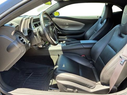 Used 2014 Chevrolet Camaro SS w/ RS Package RWD image 11