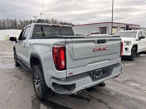 Used 2024 GMC Sierra 1500 AT4 w/ Technology Package image 6