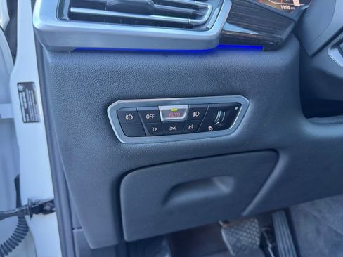 Used 2020 BMW X5 xDrive40i w/ Premium Package image 4