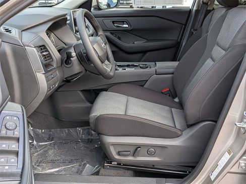 New 2026 Nissan Rogue SV image 11