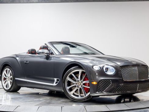 Used 2020 Bentley Continental GT image 51