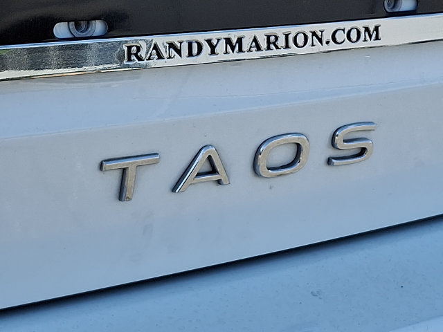 Used 2025 Volkswagen Taos SE AWD/4WD image 31