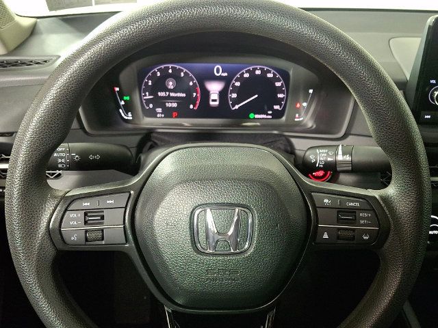 Used 2025 Honda Accord SE image 19