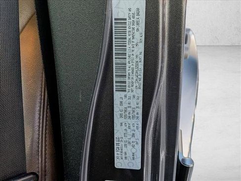 Used 2017 Jeep Wrangler Unlimited Sahara w/ Connectivity Group image 22