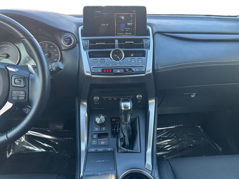 Used 2019 Lexus NX 300h AWD image 12