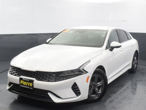 Used 2023 Kia K5 LXS image 1