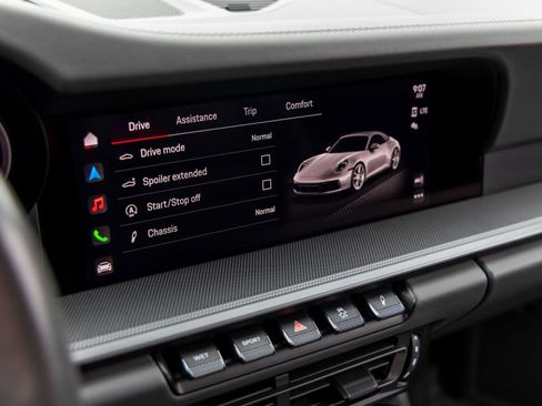 Certified 2022 Porsche 911 Carrera image 37