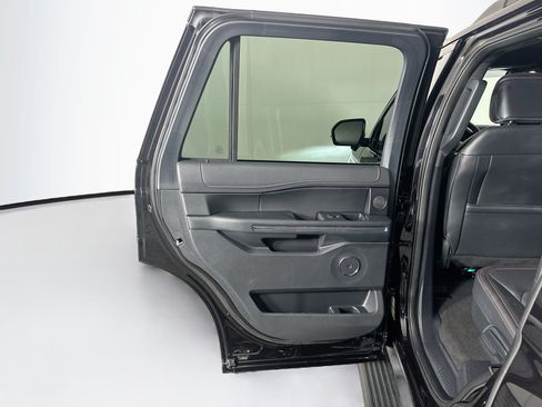 Used 2024 Ford Expedition Limited AWD/4WD image 26