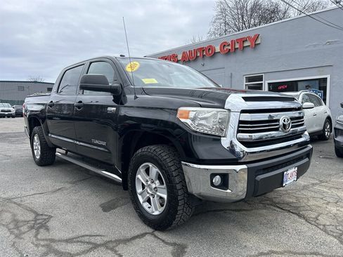 Used 2016 Toyota Tundra SR5 image 3