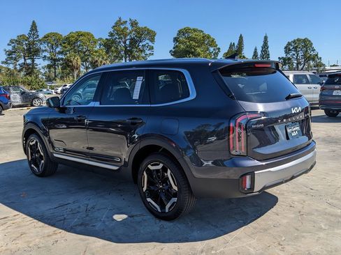 Certified 2025 Kia Telluride EX X-Line AWD/4WD image 6