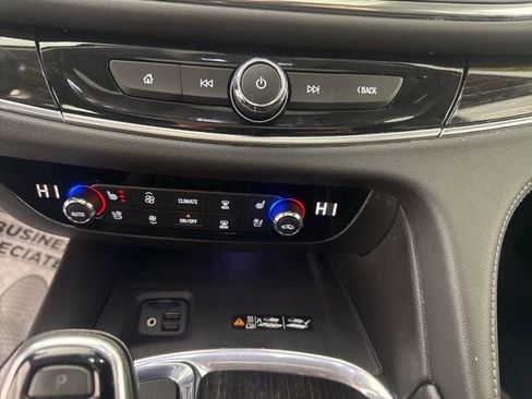 Used 2021 Buick Enclave Avenir image 39
