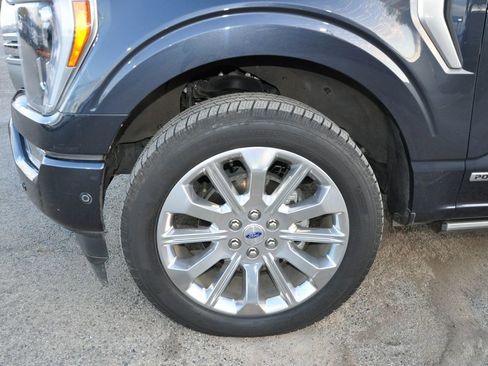 Used 2021 Ford F150 Limited image 9