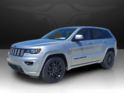 Used 2018 Jeep Grand Cherokee Altitude