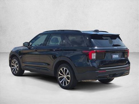 Used 2025 Ford Explorer ST-Line AWD/4WD image 6