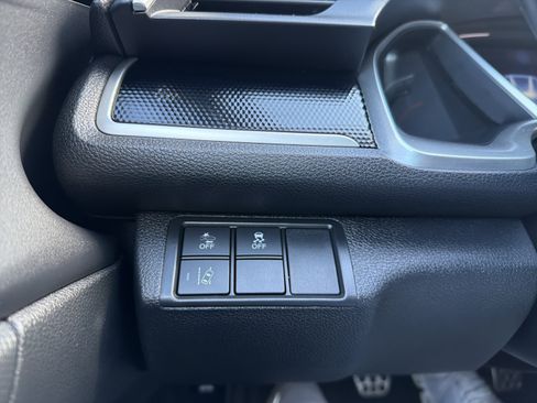 Used 2019 Honda Civic Sport image 16