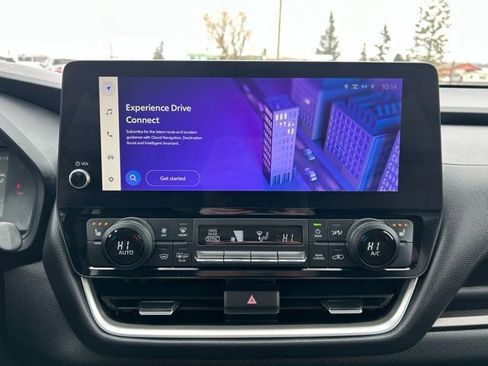 Used 2024 Toyota Grand Highlander XLE image 15