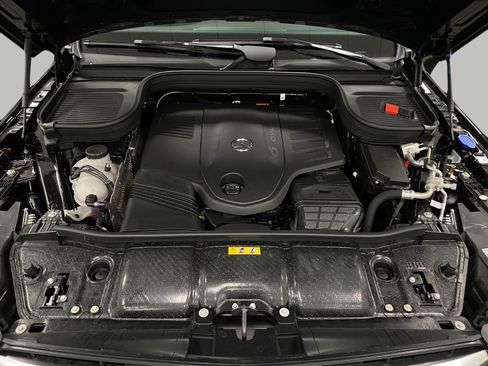 New 2026 Mercedes-Benz GLS 450 4MATIC image 12