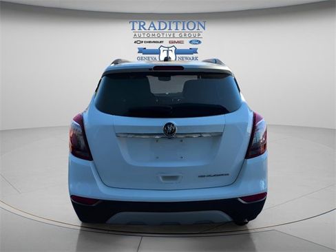 Used 2019 Buick Encore Preferred image 4