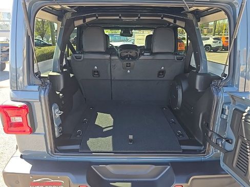New 2026 Jeep Wrangler Unlimited Sahara AWD/4WD image 21