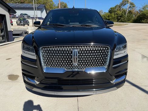 Used 2019 Lincoln Navigator L Reserve image 4