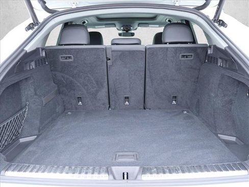 Certified 2025 Audi Q5 Premium w/ Convenience Package AWD/4WD image 6