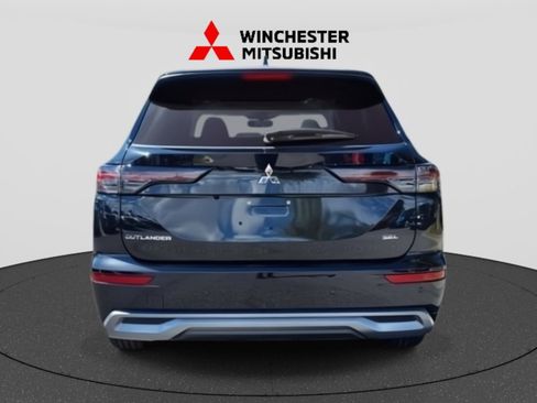 New 2025 Mitsubishi Outlander SEL image 5