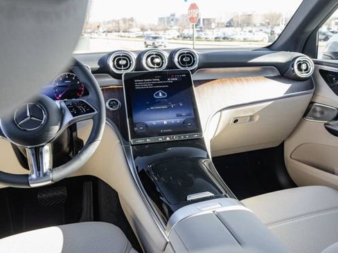 Used 2026 Mercedes-Benz GLC 300 4MATIC image 20