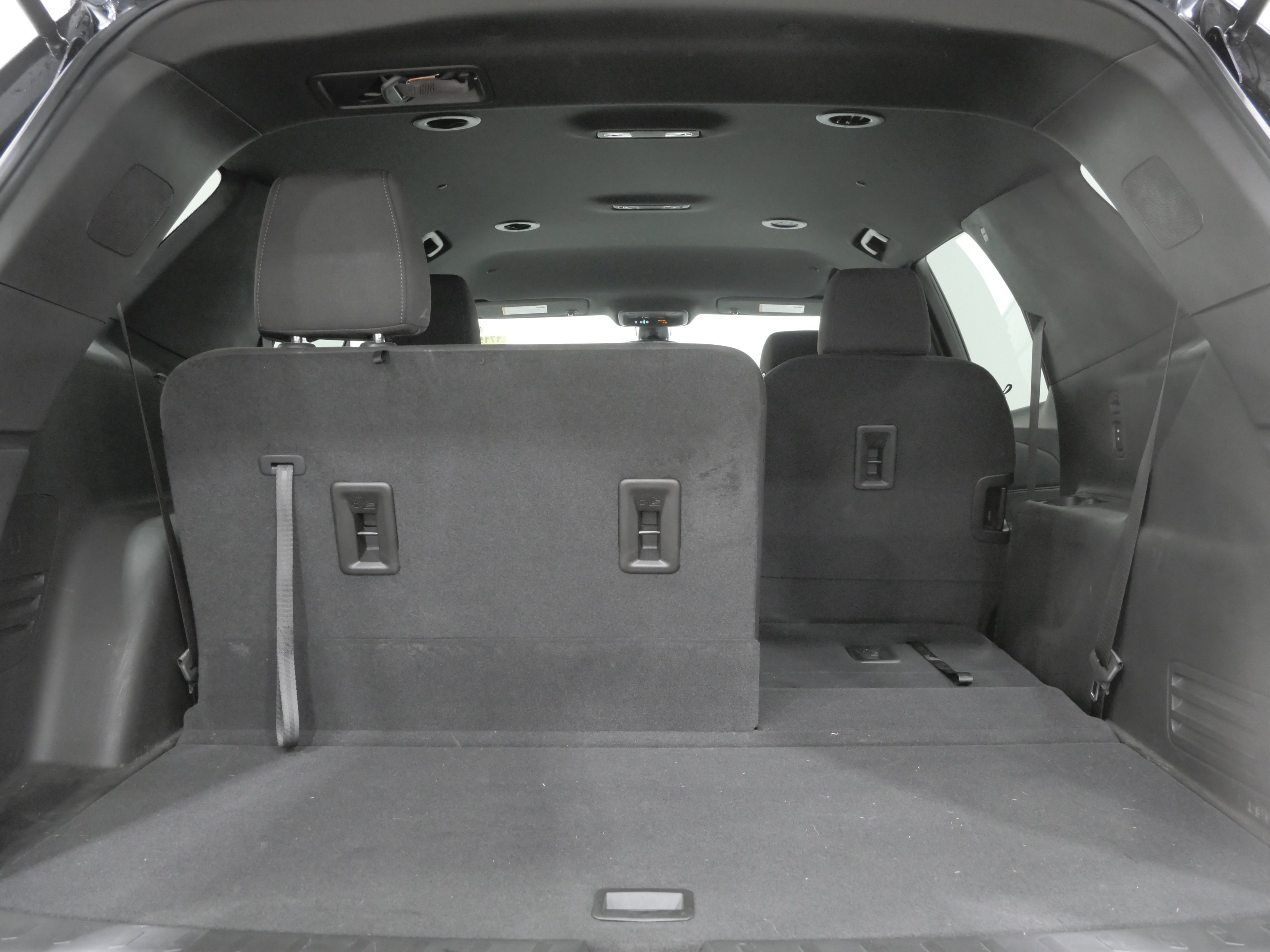 Used 2023 Chevrolet Traverse LT FWD image 28