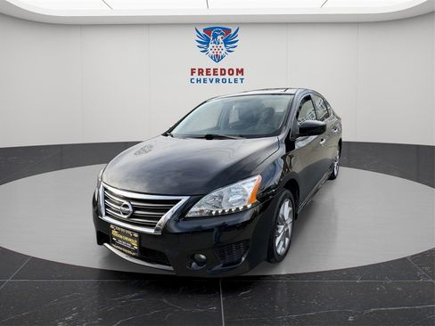 Used 2014 Nissan Sentra SR image 1
