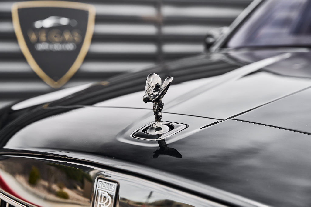 Used 2026 Rolls-Royce Cullinan Black Badge AWD/4WD image 8